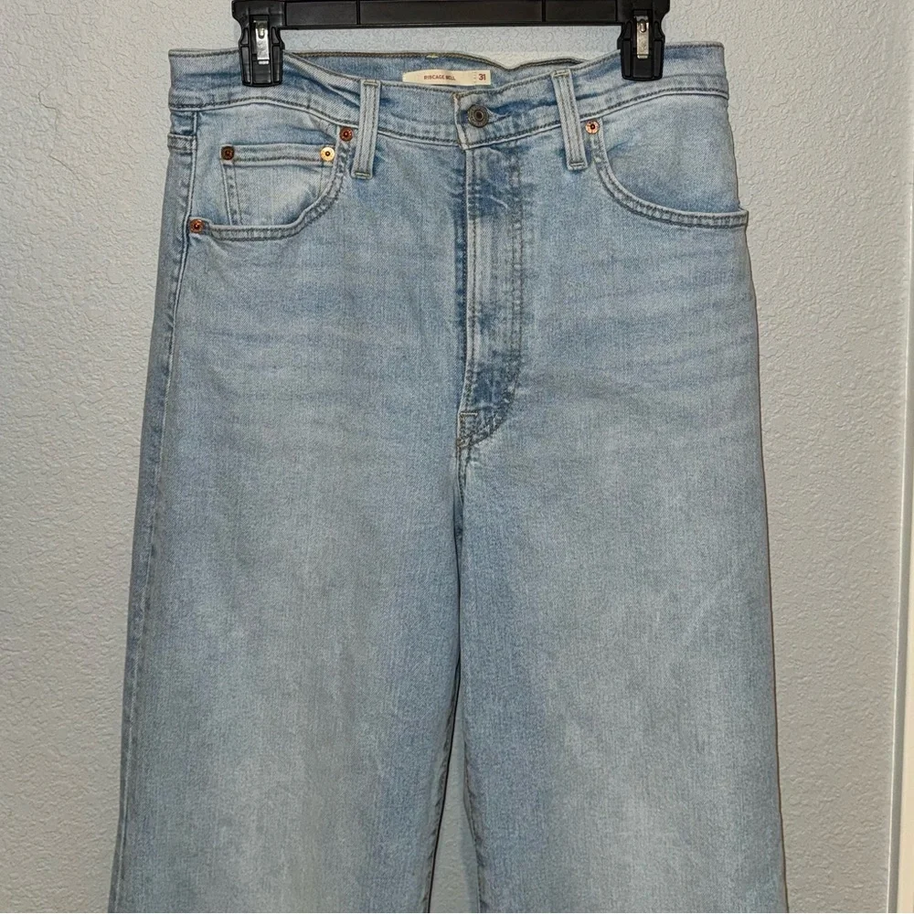 Levi's Ribcage Bell - Picture 2 of 6